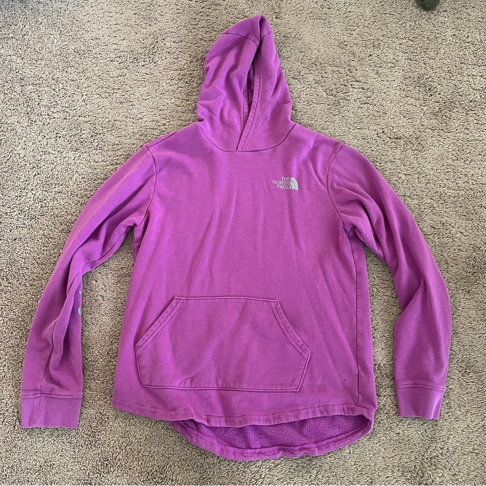 North face•Purple sweatshirt• Used• still great condition